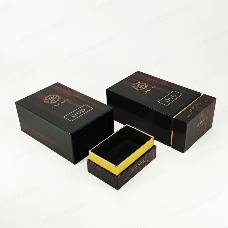 Kézzel készített merev parfümcsomagolás aranyfóliával és Eva hab betéttel HP019